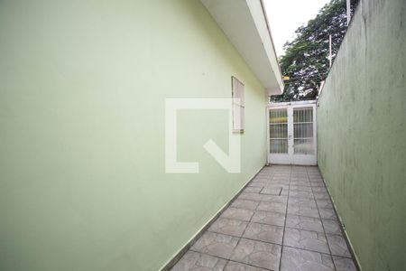 Casa à venda com 200m², 3 quartos e 2 vagasQuintal