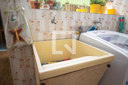 Casa à venda com 200m², 3 quartos e 2 vagasÁrea de Serviço