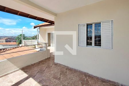 Casa para alugar com 90m², 2 quartos e 1 vaga Casa para alugar com 90m², 2 quartos e 1 vagaQuintal