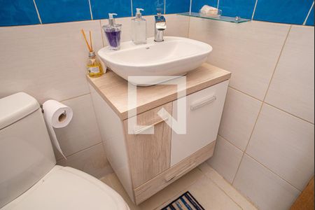 Apartamento à venda com 69m², 2 quartos e sem vaga Apartamento à venda com 69m², 2 quartos e sem vagaBanheiro