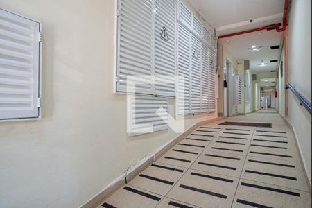 Apartamento à venda com 69m², 2 quartos e sem vaga Apartamento à venda com 69m², 2 quartos e sem vagaÁrea comum - Hall de entrada