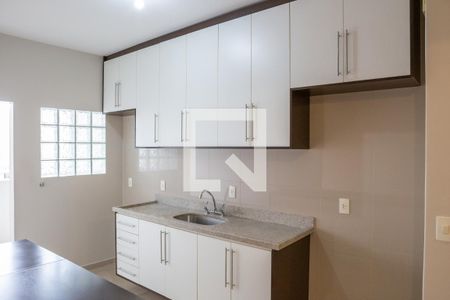 Apartamento à venda com 88m², 2 quartos e 1 vaga Apartamento à venda com 88m², 2 quartos e 1 vagaCozinha