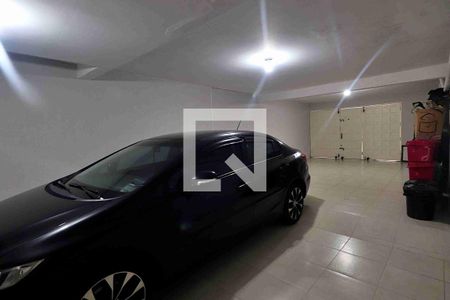 Casa à venda com 272m², 3 quartos e 6 vagasGaragem