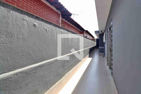 Casa à venda com 272m², 3 quartos e 6 vagasCorredor