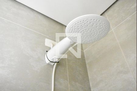 Casa de condomínio à venda com 136m², 3 quartos e 2 vagasBanheiro 02