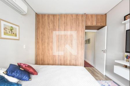 Casa de condomínio à venda com 136m², 3 quartos e 2 vagasQuarto 01