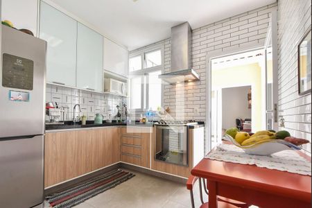 Casa de condomínio à venda com 136m², 3 quartos e 2 vagasCozinha