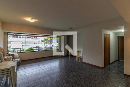 Apartamento à venda com 262m², 3 quartos e 2 vagasÁrea comum - Salão de festas