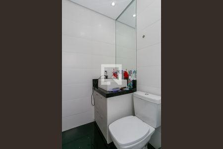 Casa para alugar com 182m², 3 quartos e 2 vagas Casa para alugar com 182m², 3 quartos e 2 vagasBanheiro da suíte 1