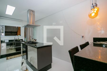 Casa para alugar com 182m², 3 quartos e 2 vagas Casa para alugar com 182m², 3 quartos e 2 vagasCozinha