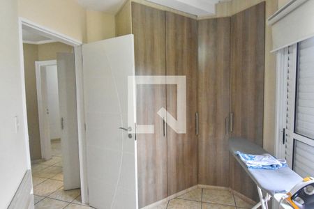 Casa à venda com 260m², 5 quartos e 7 vagas Casa à venda com 260m², 5 quartos e 7 vagasQuarto 2