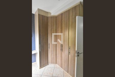 Casa à venda com 260m², 5 quartos e 7 vagas Casa à venda com 260m², 5 quartos e 7 vagasQuarto 3