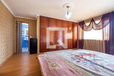 Casa à venda com 440m², 4 quartos e 4 vagas Casa à venda com 440m², 4 quartos e 4 vagasSuíte 4