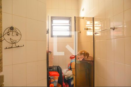 Casa à venda com 500m², 4 quartos e 6 vagas Casa à venda com 500m², 4 quartos e 6 vagasBanheiro da Suíte 4