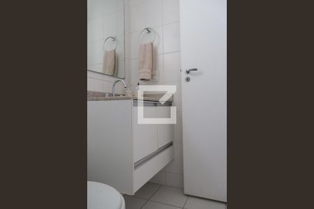 Apartamento à venda com 112m², 2 quartos e 2 vagasBanheiro da Suíte