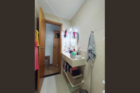 Apartamento à venda com 126m², 3 quartos e 2 vagas Apartamento à venda com 126m², 3 quartos e 2 vagasBanheiro Quarto 3 - Suíte