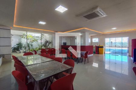 Apartamento à venda com 126m², 3 quartos e 2 vagas Apartamento à venda com 126m², 3 quartos e 2 vagasÁrea comum - Salão de festas