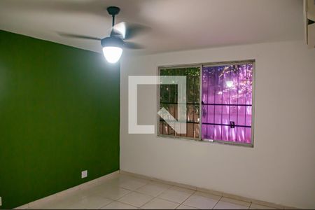 sala de apartamento para alugar com 2 quartos, 59m² em Taquara, Rio de Janeiro