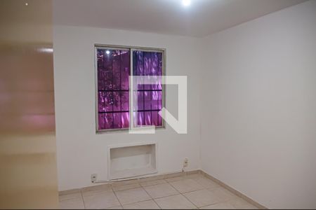 quarto 1 de apartamento para alugar com 2 quartos, 59m² em Taquara, Rio de Janeiro