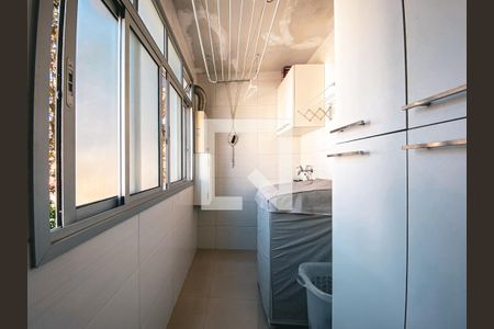 Apartamento à venda com 58m², 2 quartos e 1 vagaÁrea de Serviço