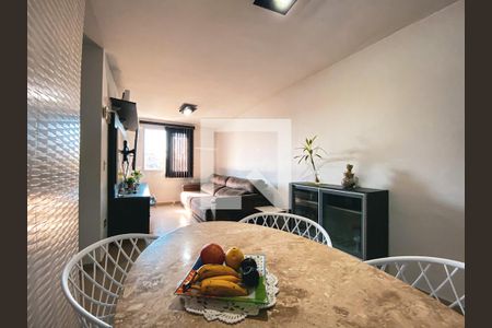 Apartamento à venda com 58m², 2 quartos e 1 vagaSala