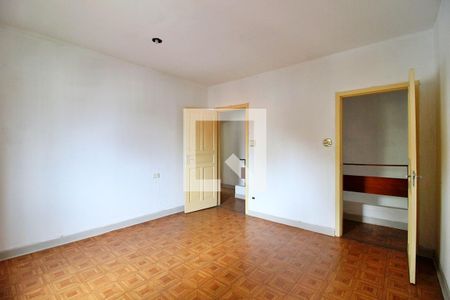 Casa à venda com 200m², 2 quartos e 2 vagasQuarto 2