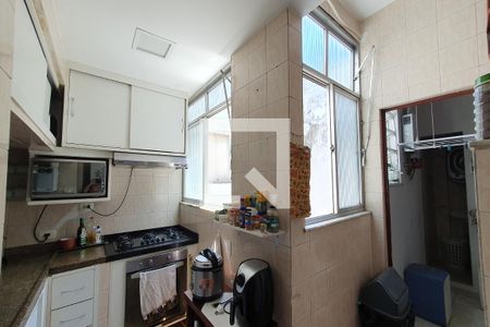 Apartamento à venda com 305m², 4 quartos e 2 vagasCozinha