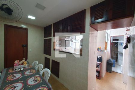 Apartamento à venda com 305m², 4 quartos e 2 vagasCopa e Cozinha
