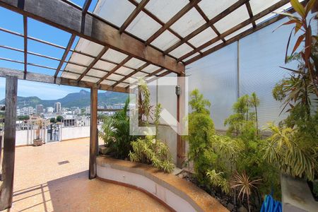 Apartamento à venda com 305m², 4 quartos e 2 vagasTerraço