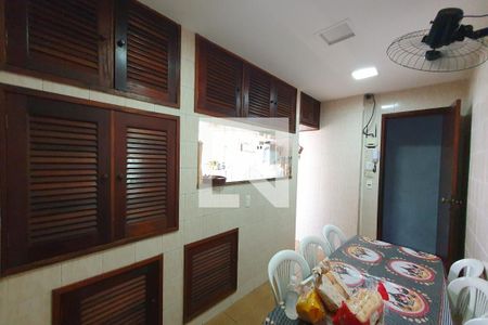 Apartamento à venda com 305m², 4 quartos e 2 vagasCopa