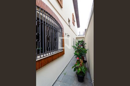 Casa à venda com 167m², 3 quartos e 2 vagasCorredor Externo