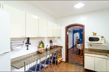 Casa à venda com 167m², 3 quartos e 2 vagasCozinha