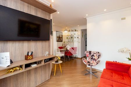 Sala de Estar de apartamento à venda com 3 quartos, 68m² em Vila Bertioga, São Paulo