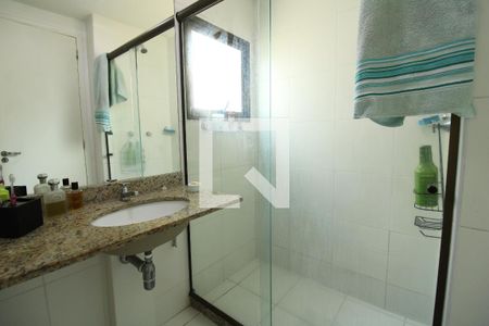 Apartamento à venda com 100m², 4 quartos e 2 vagasBanheiro da Suíte