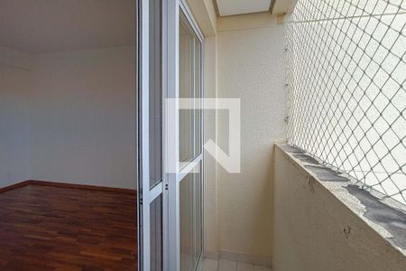 Sala de apartamento para alugar com 3 quartos, 54m² em Vila Mazzei, São Paulo