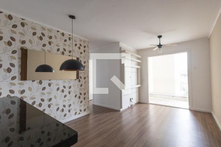 Sala de apartamento para alugar com 3 quartos, 66m² em Guaiaúna, São Paulo