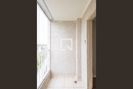 Sacada de apartamento para alugar com 3 quartos, 66m² em Guaiaúna, São Paulo