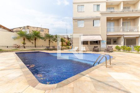 Apartamento à venda com 68m², 3 quartos e 2 vagas Apartamento à venda com 68m², 3 quartos e 2 vagasÁrea comum - Piscina