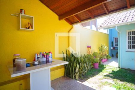 Casa à venda com 125m², 3 quartos e 2 vagasPátio