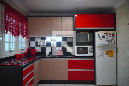 Casa à venda com 125m², 3 quartos e 2 vagasCozinha