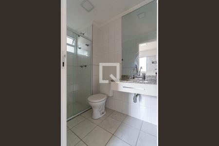 Apartamento para alugar com 74m², 3 quartos e 2 vagas Apartamento para alugar com 74m², 3 quartos e 2 vagasBanheiro da Suíte