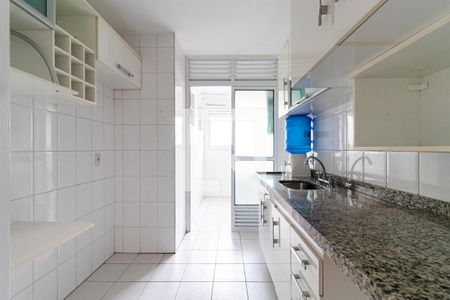 Apartamento para alugar com 74m², 3 quartos e 2 vagas Apartamento para alugar com 74m², 3 quartos e 2 vagasCozinha