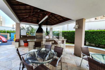 Apartamento para alugar com 74m², 3 quartos e 2 vagas Apartamento para alugar com 74m², 3 quartos e 2 vagasÁrea comum - Churrasqueira