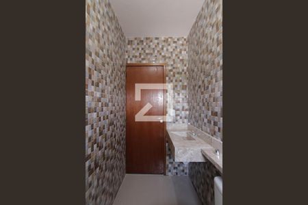 Banheiro da Suíte de casa para alugar com 3 quartos, 122m² em Jardim Nordeste, São Paulo