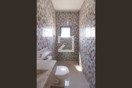 Banheiro da Suíte de casa para alugar com 3 quartos, 122m² em Jardim Nordeste, São Paulo