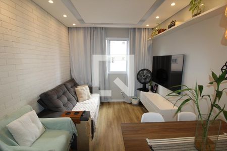 Sala/Cozinha de apartamento à venda com 2 quartos, 40m² em Sítio da Figueira, São Paulo