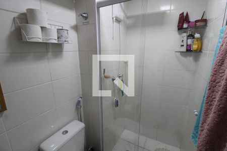 Banheiro de apartamento à venda com 2 quartos, 40m² em Sítio da Figueira, São Paulo
