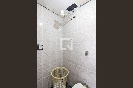 Apartamento à venda com 88m², 2 quartos e 1 vaga Apartamento à venda com 88m², 2 quartos e 1 vagaBanheiro de serviço