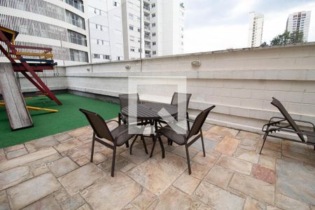Apartamento à venda com 110m², 3 quartos e 1 vaga Apartamento à venda com 110m², 3 quartos e 1 vagaÁrea comum - Playground