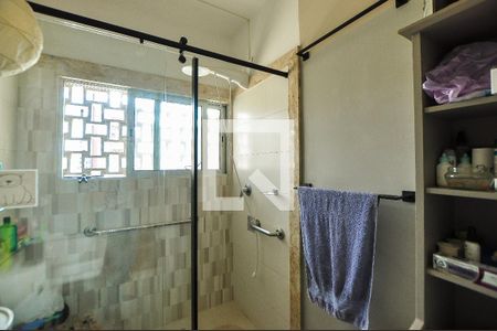 Apartamento à venda com 94m², 2 quartos e 1 vaga Apartamento à venda com 94m², 2 quartos e 1 vagaBanheiro